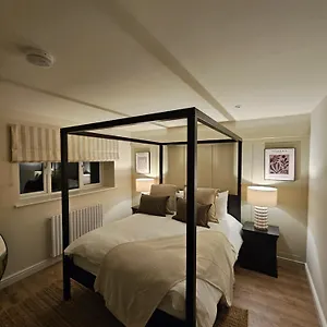 Newditch Farm - Brs Airport Apartment Bristol